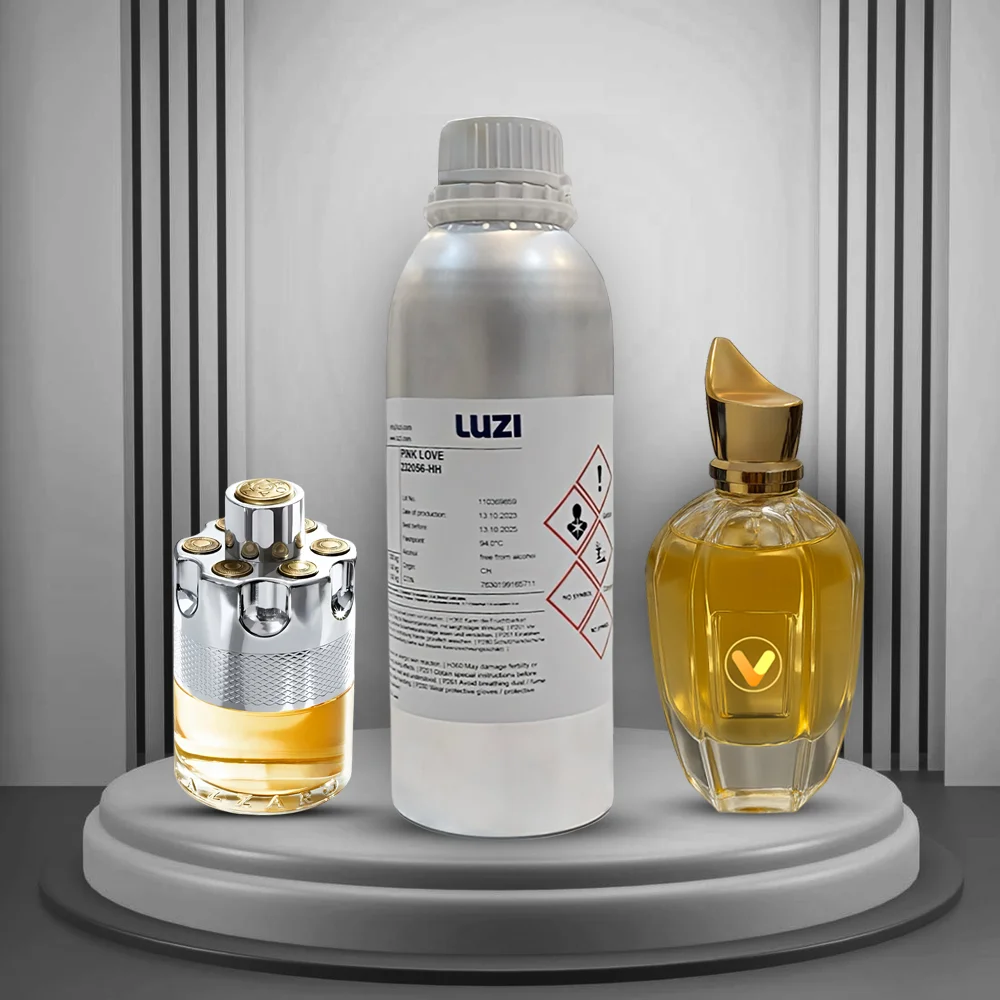 آزارو وانتد